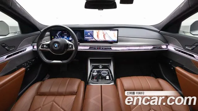 BMW 7 Series G70 — Фото автомобиля 7