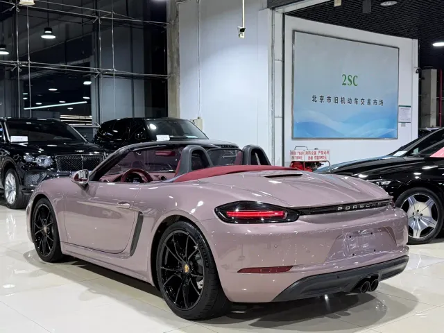 Porsche 718 — Фото автомобиля 22