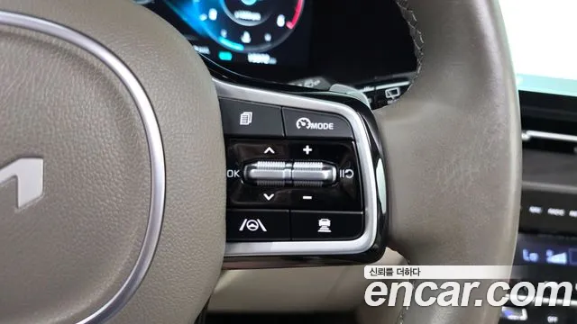 Kia Canival Carnival 4 поколение Дизель 9 мест Signature — Фото автомобиля 16