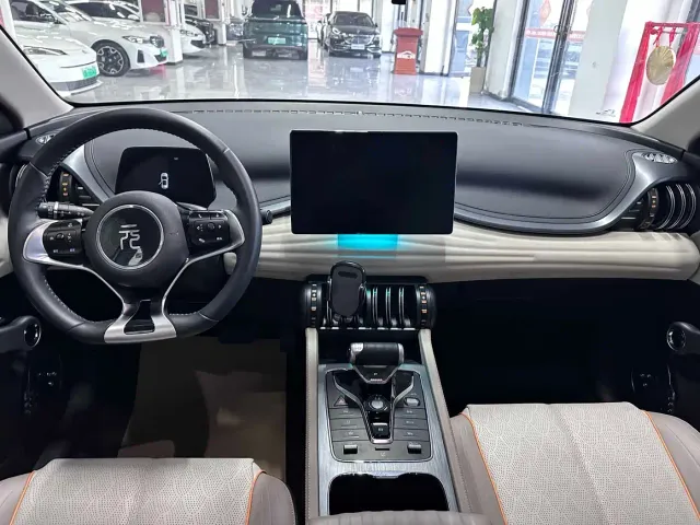 BYD Yuan PLUS — Фото автомобиля 5