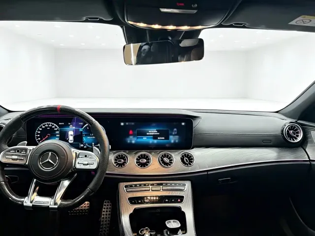 Mercedes-Benz CLS-Class — Фото автомобиля 6