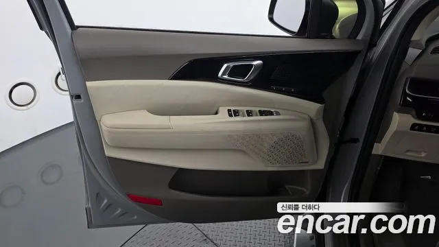 Kia Carnival 4th Gen — Фото автомобиля 13