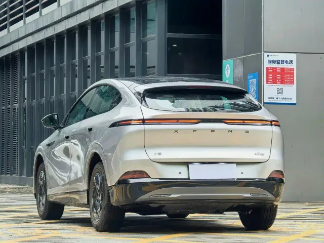 Xpeng G6 — Фото автомобиля 6