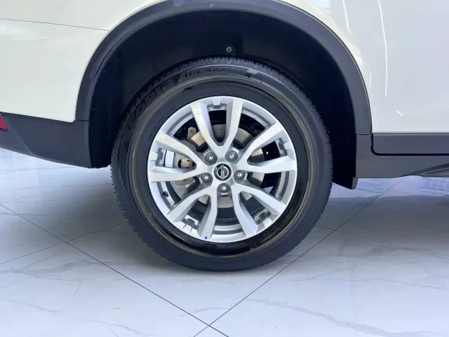 Nissan X-Trail — Фото автомобиля 20