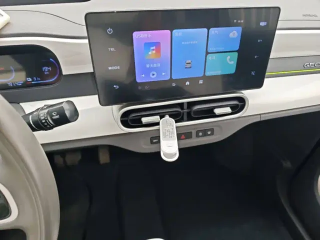 Geely Panda — Фото автомобиля 12