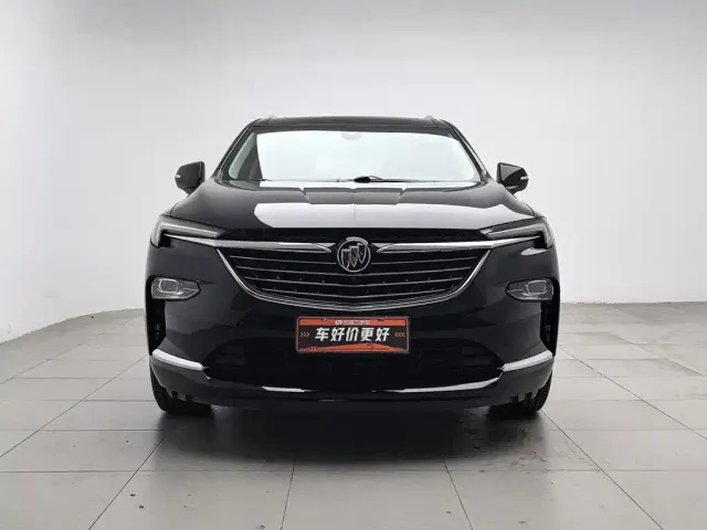 Buick Enclave — Фото автомобиля 3