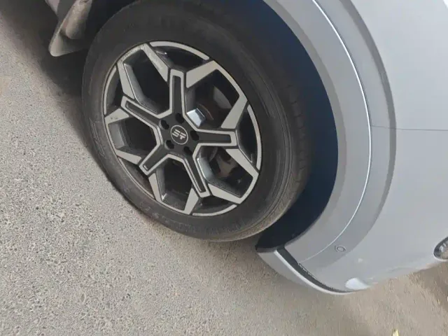 Jetour Shanhai Jetour Shanhai L7 PLUS 2025 Base 5-Seater — Фото автомобиля 6