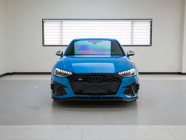 Audi S4 — Фото автомобиля 2