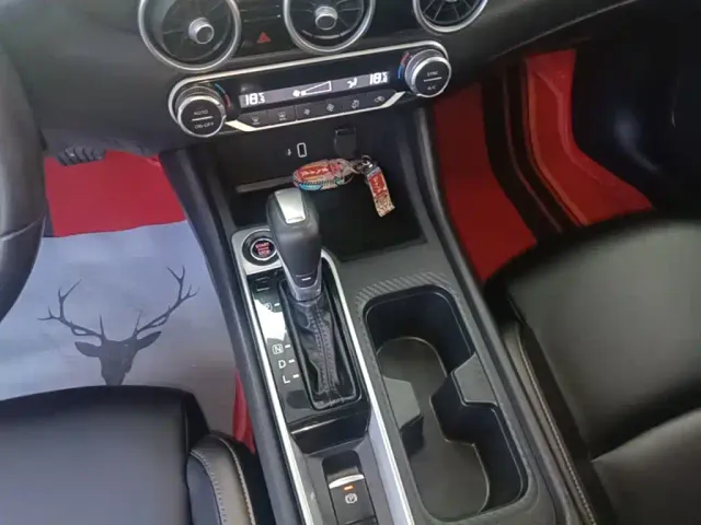 Nissan Sylphy — Фото автомобиля 13
