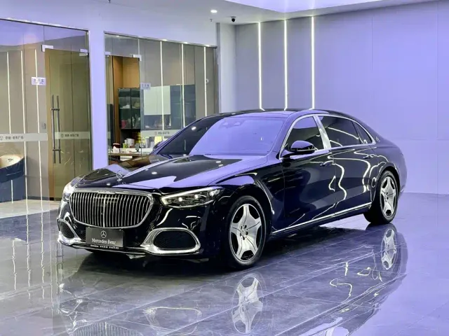 Фотография автомобиля — Mercedes-Benz Maybach S-Class