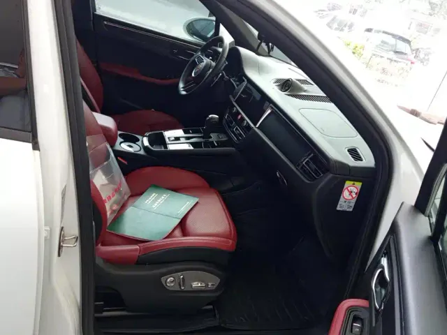 Porsche Macan — Фото автомобиля 8