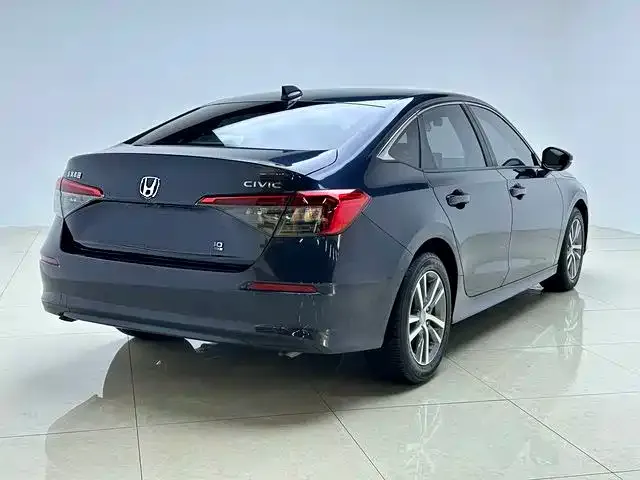 Honda Civic — Фото автомобиля 7