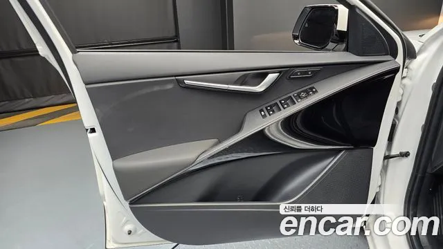 Kia Niro All Niro EV Air — Фото автомобиля 25