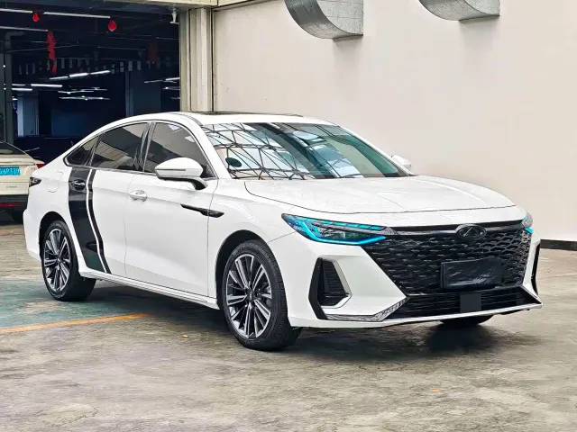 Chery Arrizo 8 — Фото автомобиля 3