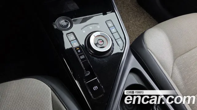 Kia Niro The All New Niro — Фото автомобиля 9