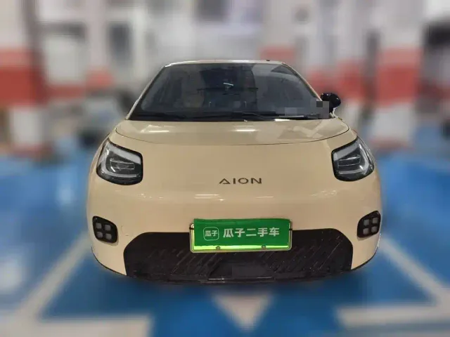 GAC Aion UT — Фото автомобиля 2