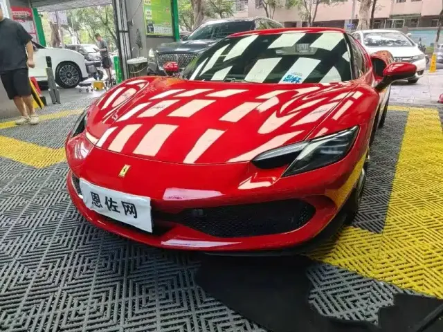 Фотография автомобиля — Ferrari 296