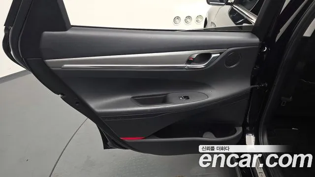 Hyundai Grandeur Новый Grandeur IG 3.0 LPi (Для проката) — Фото автомобиля 22