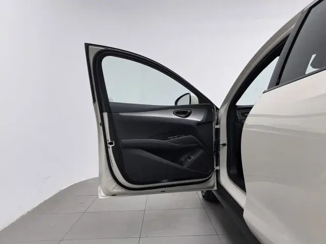 BYD Seal 06 DM-i Touring — Фото автомобиля 8