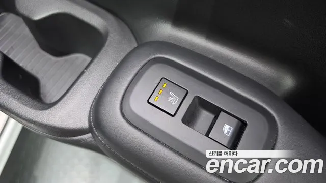 Hyundai Santafe Santa Fe (MX5) Бензин 2.5T 2WD — Фото автомобиля 5