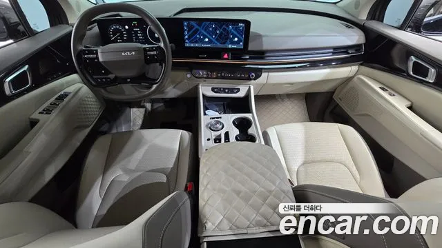 Kia Carnival Generation 4 — Фото автомобиля 10