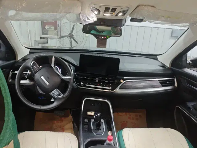 Haval H6 — Фото автомобиля 7