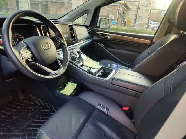 GAC Trumpchi M8 — Фото автомобиля 11