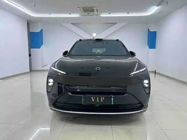 Nio ES8 — Фото автомобиля 2