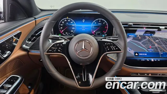 Mercedes-Benz E-Class — Фото автомобиля 13