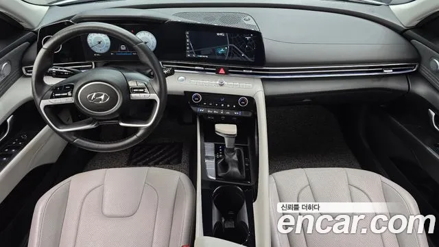 Hyundai Avante CN7 — Фото автомобиля 7