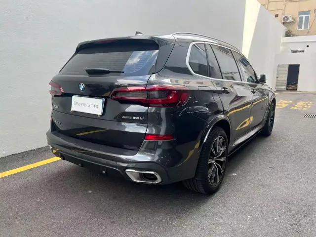BMW X5 — Фото автомобиля 4