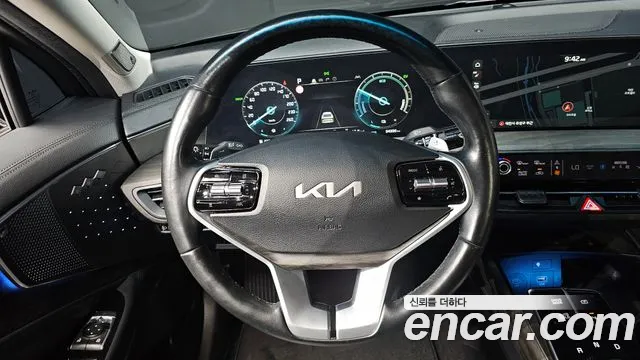 Kia K8 Hybrid — Фото автомобиля 20