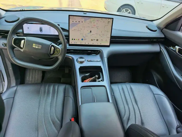 Geely Galaxy E5 — Фото автомобиля 3