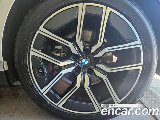 BMW 7 Series G70 — Фото автомобиля 15
