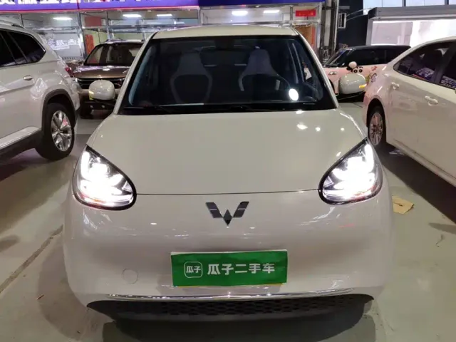 Wuling Bingo — Фото автомобиля 2