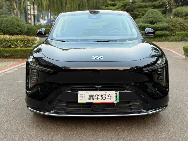 IM Motors LS6 — Фото автомобиля 2