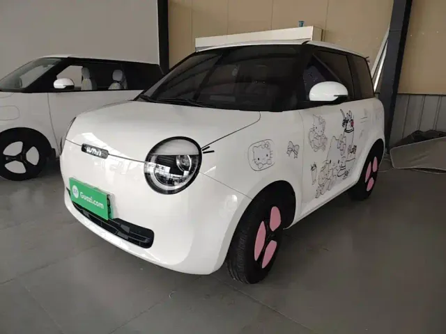 Фотография автомобиля — Changan Lumin