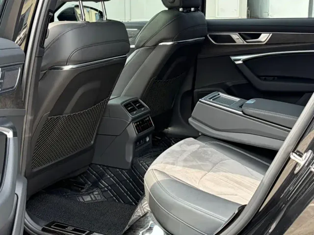 Audi A6L — Фото автомобиля 6