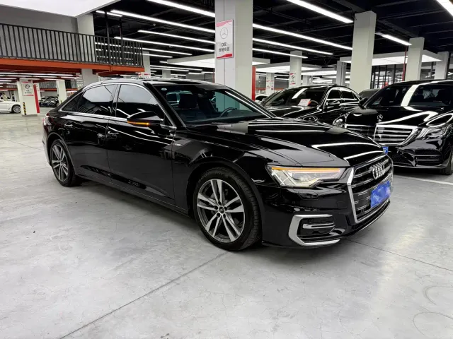 Audi A6L — Фото автомобиля 3