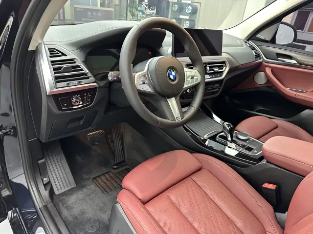 BMW X3 — Фото автомобиля 6
