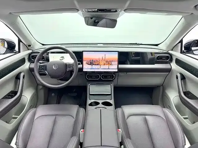 Leapmotor Leapmotor C11 2024 Pure Electric 580 Premium Edition — Фото автомобиля 8