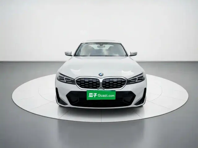 BMW 3 Series — Фото автомобиля 2
