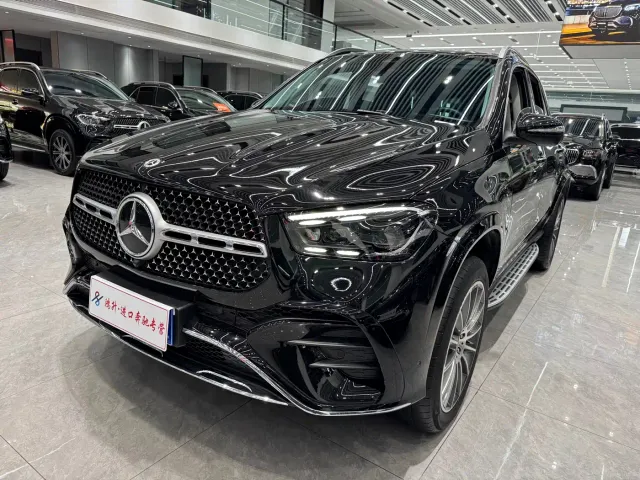 Фотография автомобиля — Mercedes-Benz GLE-Class