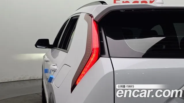 Kia Niro The All New — Фото автомобиля 8