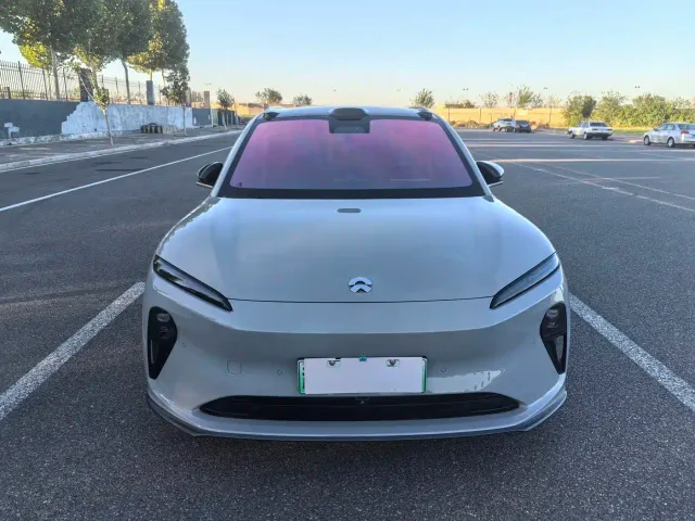 Nio ET5 Touring — Фото автомобиля 2