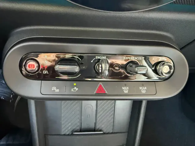 MINI Hatch — Фото автомобиля 23