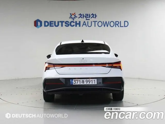 Hyundai Avante CN7 — Фото автомобиля 4