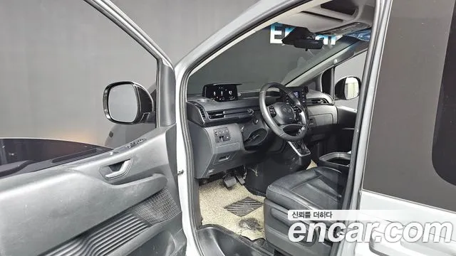 Hyundai Staria — Фото автомобиля 10