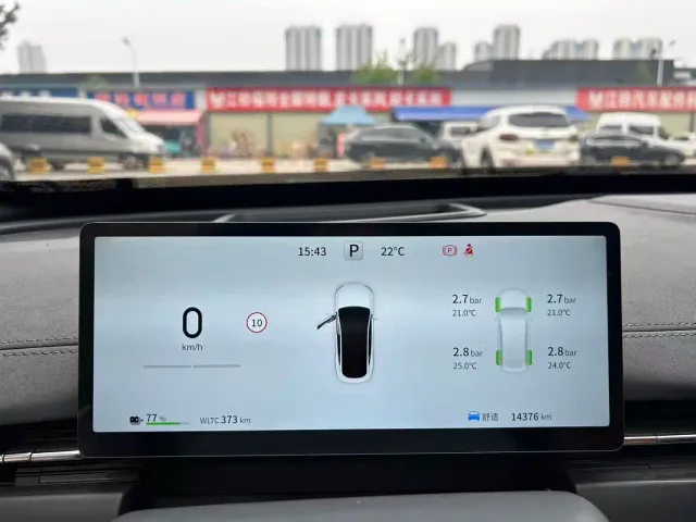 Dongfeng eπ 007 — Фото автомобиля 14
