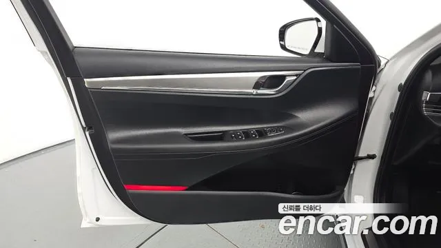 Hyundai Grandeur Новый Grandeur IG — Фото автомобиля 21